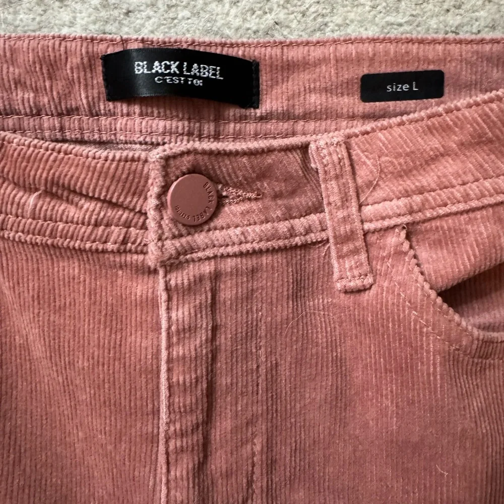 Black Label Mini Skirt in Rust - Picture 2 of 4